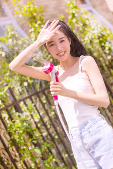 我的邻居长不大在线观看